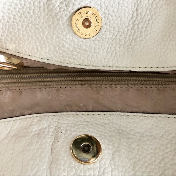 Michael Kors Genuine White Pebbled Leather Handbag/Shoulder Bag - Picture 8 of 13